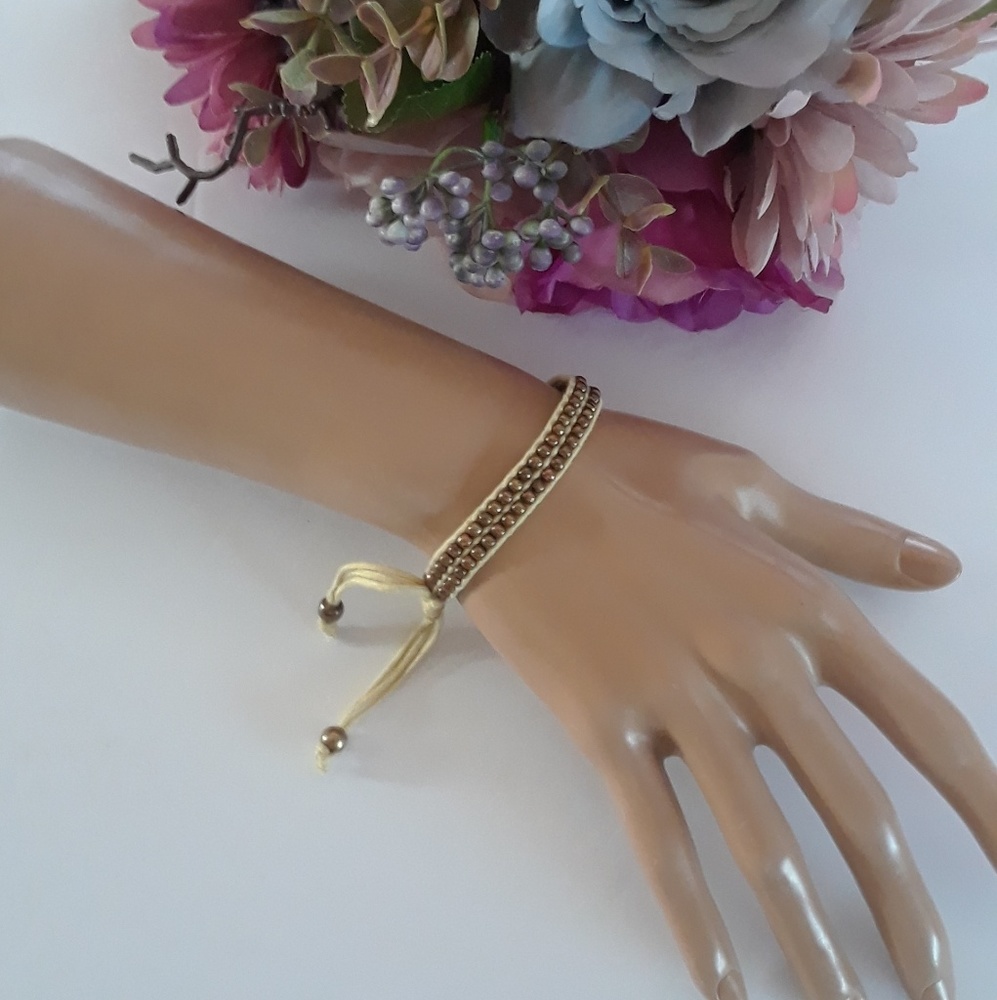 Beaded Threads Bracelet